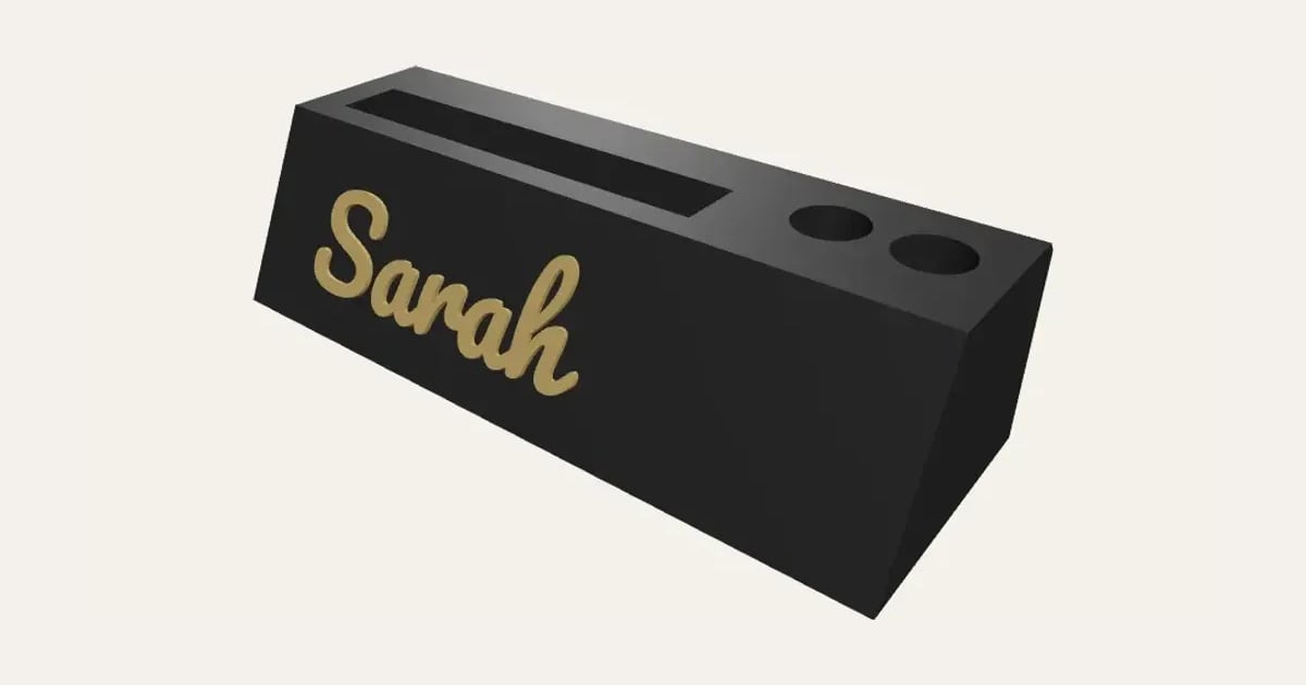 Desk Name Sign and Phone Stand: a customisable 3D print, shown at its starting settings